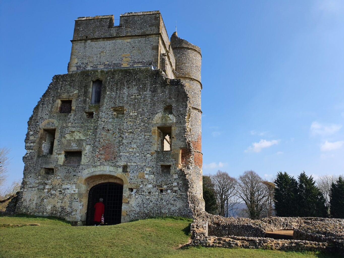 Donnington Castle ruins